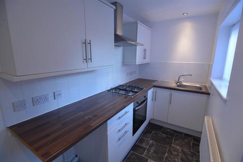 2 bedroom terraced house to rent, Sandbeck Street, Dingle L8