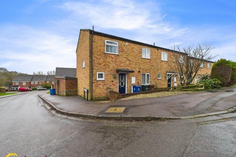 3 bedroom end of terrace house for sale, Forgeway, Banbury OX16