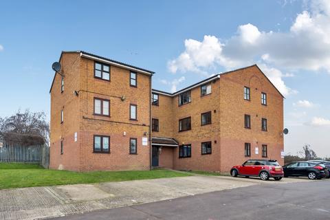 1 bedroom flat for sale, Thompson House, John Williams Close, London, SE14
