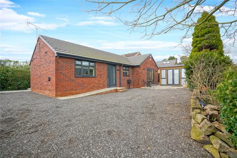 2 bedroom bungalow for sale, Moat Lane, Wickersley, Rotherham, South Yorkshire, S66