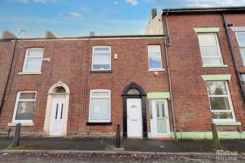 2 bedroom terraced house for sale, Broadbent Road, Watersheddings