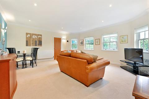 2 bedroom apartment for sale, Springfield Road, Surrey GU15