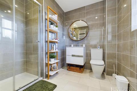 29 Church Acre, Oakley, Basingstoke, RG23 7GH