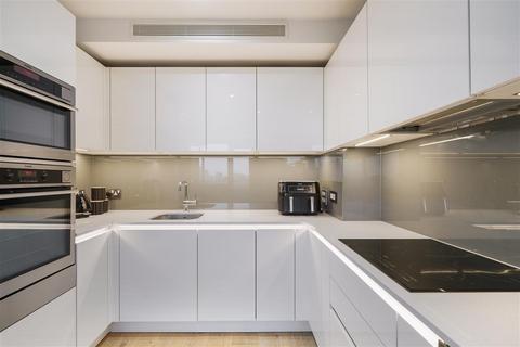 1 bedroom block of apartments for sale, Lombard Road, SW11