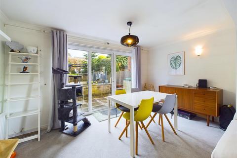 34 Garrick Road, Lichfield, WS13 7DR