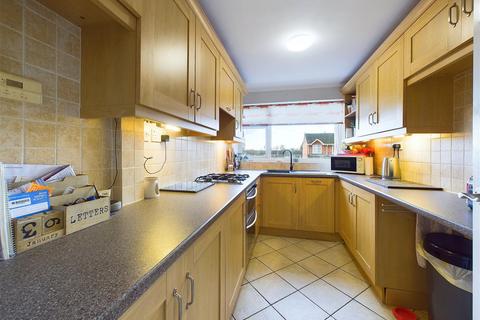 34 Garrick Road, Lichfield, WS13 7DR