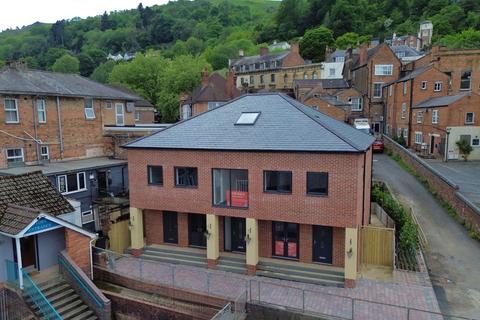 3 bedroom duplex for sale, Edith Walk, Malvern, Worcestershire, WR1 4QH