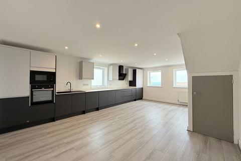 3 bedroom duplex for sale, Edith Walk, Malvern, Worcestershire, WR1 4QH