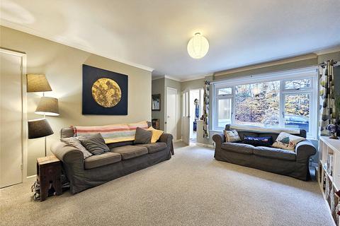 27 The Fairway, Midhurst, GU29 9JD