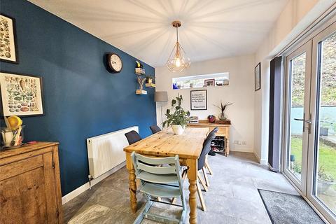 27 The Fairway, Midhurst, GU29 9JD