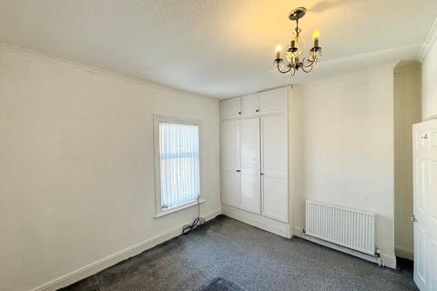 2 bedroom terraced house to rent, Fulford Place, Darlington DL3