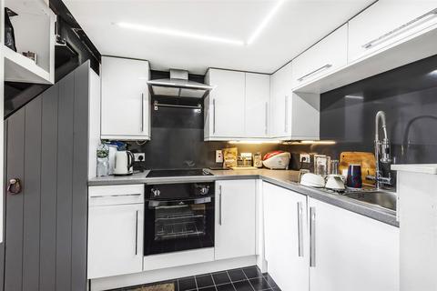 1 bedroom apartment for sale, Fairfield Road, Bow Quarter, E3