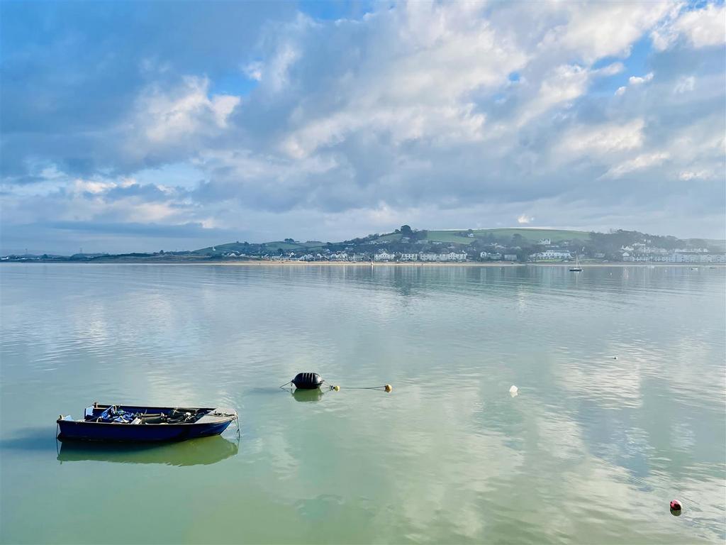 Appledore quay