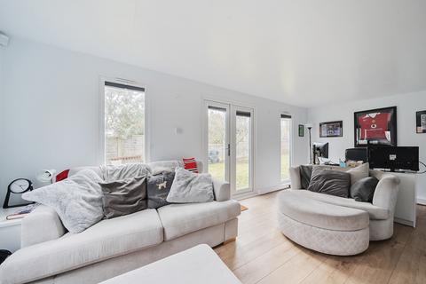 3 bedroom end of terrace house for sale, Outfield Road, Chalfont St. Peter, Gerrards Cross