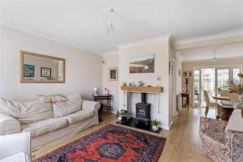 4 Bream Close, Marlow, SL7 2BB