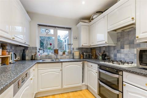 4 Bream Close, Marlow, SL7 2BB