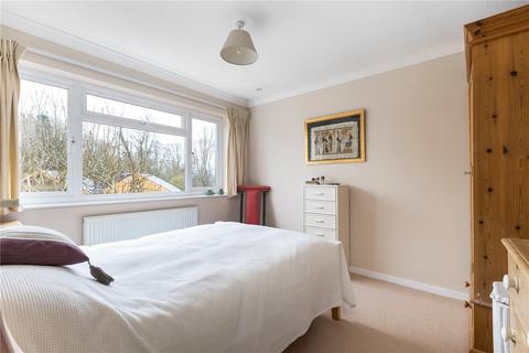 4 Bream Close, Marlow, SL7 2BB
