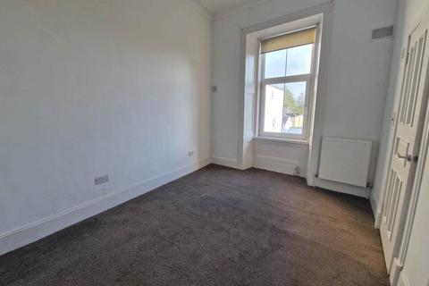 2 bedroom flat to rent, Lainshaw Street, Stewarton