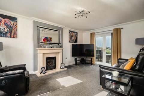 7 Bowling Green View, Drighlington, Bradford, BD11 1JP