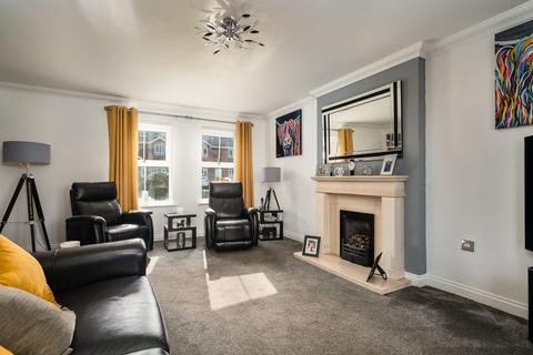 7 Bowling Green View, Drighlington, Bradford, BD11 1JP