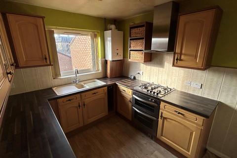 1 bedroom flat for sale, Kelvin Way, Bradford