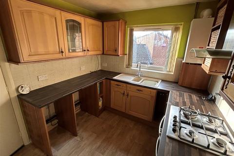 1 bedroom flat for sale, Kelvin Way, Bradford