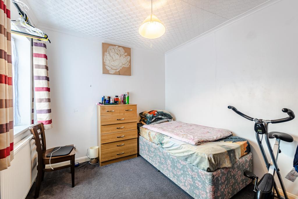 Bedroom2