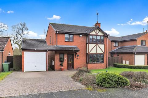 32 Batsford Close, Redditch, B98 7TF