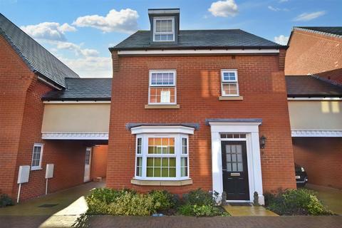 4 bedroom link detached house for sale, Albert Close, Aylsham, Norwich