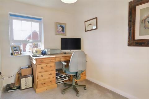 4 bedroom link detached house for sale, Albert Close, Aylsham, Norwich