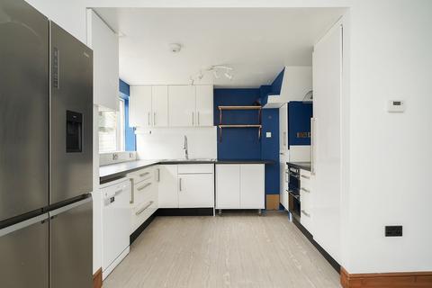 47 Kenbourne Road, Sheffield, S7 1NJ