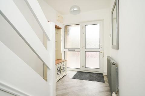 47 Kenbourne Road, Sheffield, S7 1NJ