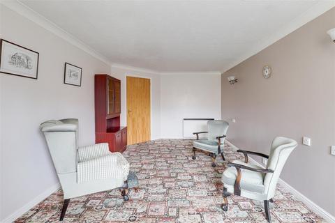 1 bedroom apartment for sale, Valley Court, Ribblesdale Road, Daybrook NG5