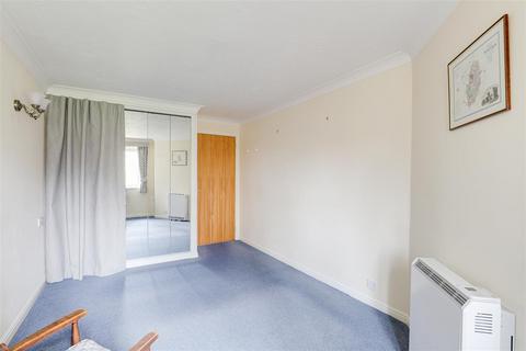 1 bedroom apartment for sale, Valley Court, Ribblesdale Road, Daybrook NG5