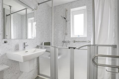 1 bedroom apartment for sale, Valley Court, Ribblesdale Road, Daybrook NG5