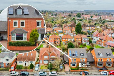 undefined, Abbey Road, Beeston, NG9