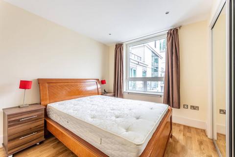 2 bedroom flat to rent, St George Wharf, Vauxhall, London, SW8