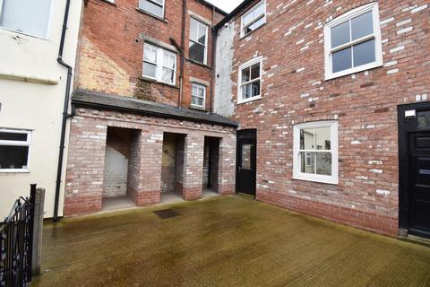 2 bedroom flat to rent, Broad Street, Leominster