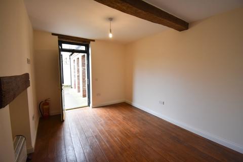 2 bedroom flat to rent, Broad Street, Leominster