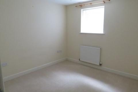 2 bedroom flat to rent, St. Marychurch Road, Newton Abbot, TQ12