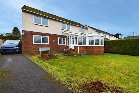 3 bedroom detached house for sale, Church Lane, Farnborough, Hampshire, GU14