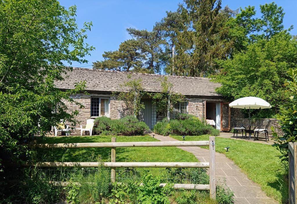 A Holiday Cottage