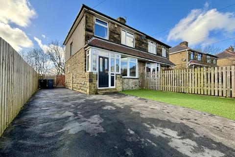 undefined, Hillcrest Road, Bradford BD13