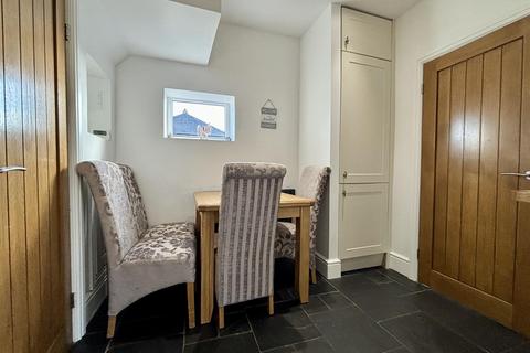 undefined, Hillcrest Road, Bradford BD13