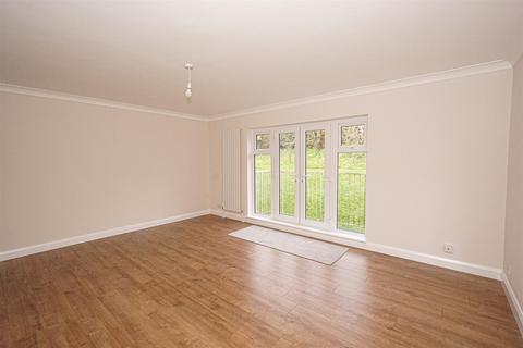 2 bedroom flat for sale, St. Helens Road, Hastings