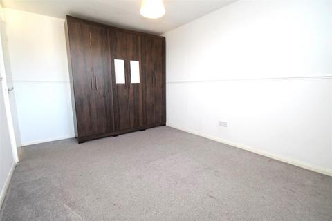 3 bedroom house to rent, Tattershall Drive, Hemel Hempstead