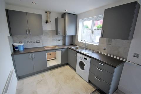 2 bedroom flat to rent, North Walls, Stafford, Staffordshire, ST16