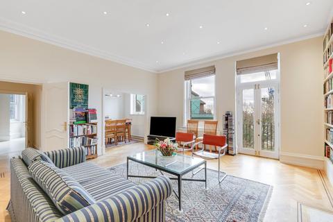 3 bedroom apartment for sale, Redington Road, Hampstead