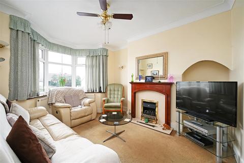 3 bedroom semi-detached house for sale, Cemetery Road, Dronfield