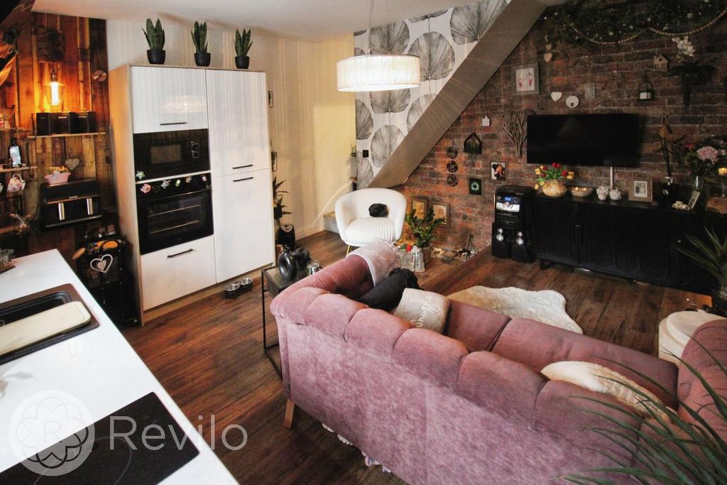 Lounge/Kitchen